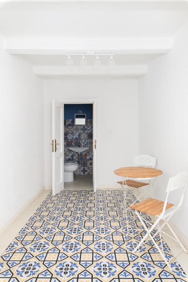 Chic, Stylish Traditional Townhouse With Terrace - סיינט פול ביי מראה חיצוני תמונה